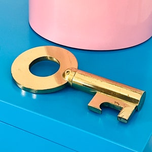 Carl Auböck Modern Key grote messing kurkentrekker, flesopener, Oostenrijk, jaren 1950