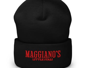 Cuffed Beanie empresa Maggianos con logo bordado en color negro