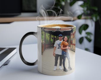 Taza magica cambia color y muestra diseño con cambio temperatura