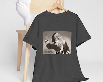 Vintage Santa T-shirt, Retro Graphic Christmas Tee, Festive Holiday Shirt, Santa Lover Gift