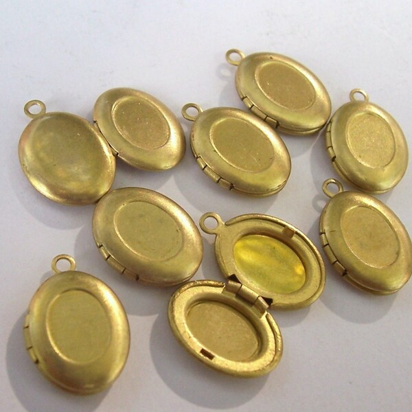 6 Oval Lockets w\/Settings-Brass-Vintage