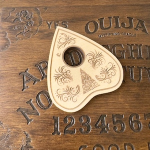 Wooden ouija planchette engraved with a Christmas tree, occult decor, esoteric tool, fortune teller boards tools, Wooden Spirit Board