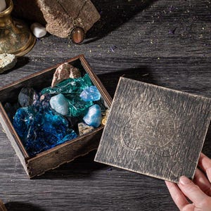 Tarot Card Holder Box – Engraved Wooden Storage for Crystals, Cards & Witch Tools, Custom Wiccan Gift