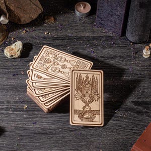 Tarot de Marsella de madera, palo de COPAS, 14 cartas, baraja de tarot personalizada grabada, cartas de tarot de madera personalizadas, idea de regalo ocultista