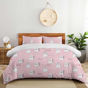 Pink Cat Comforter Set 4-Piece Cute Cat-Themed Bedding with Bowtie and Fishbone Design, cat-themed duvet, pet lover gift, romanticgiftforher
