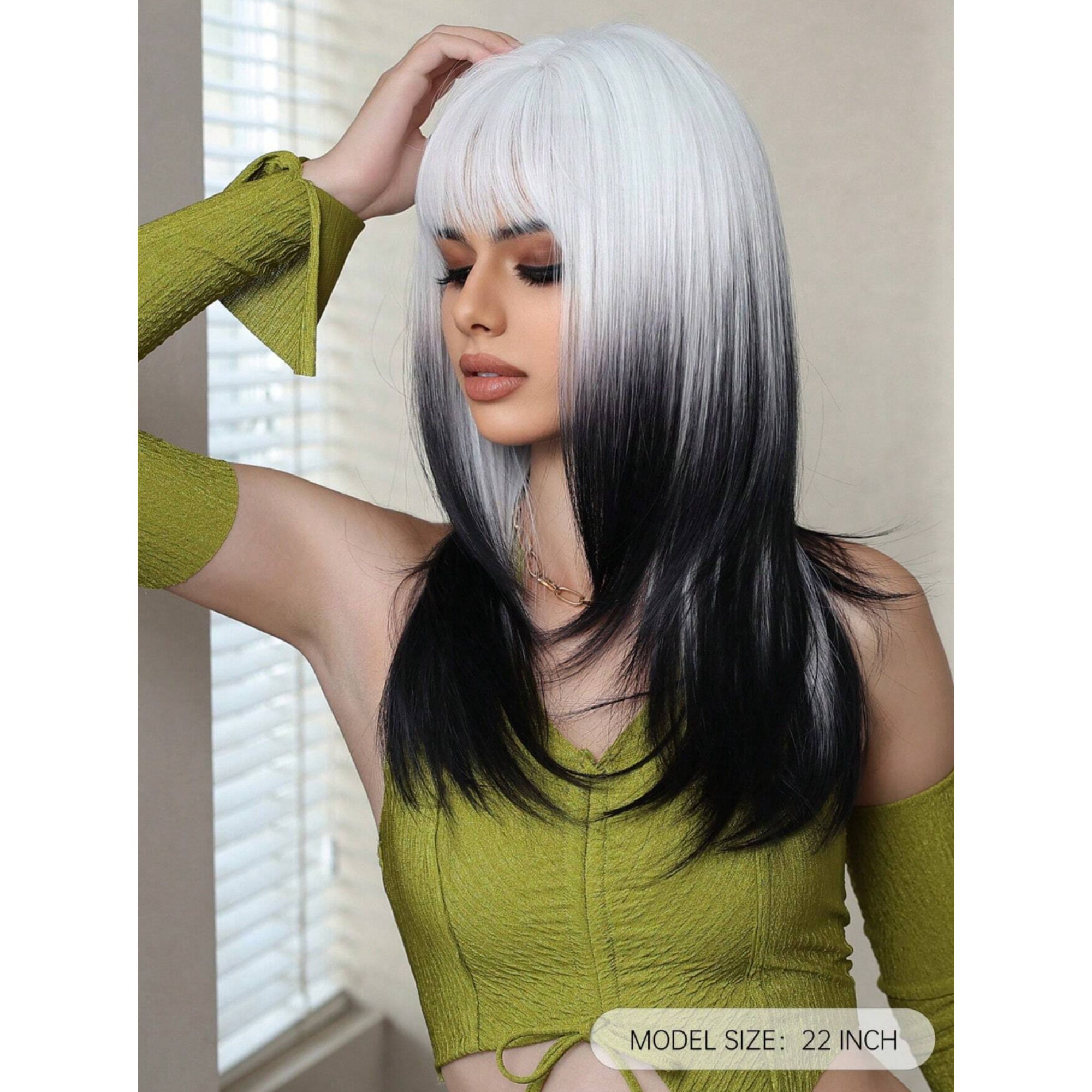 22 Inch Black White Ombre Synthetic Wigs With Bangs Fashion Personality Wig for Women Daily