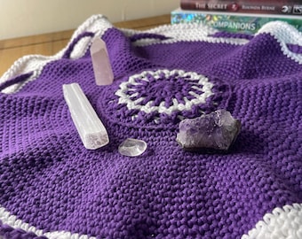 Sun Crochet Crystal Bag Set – Handmade Ritual Pouch with Rose Quartz, Amethyst Cluster & Selenite – Witchy Gift, Altar Storage