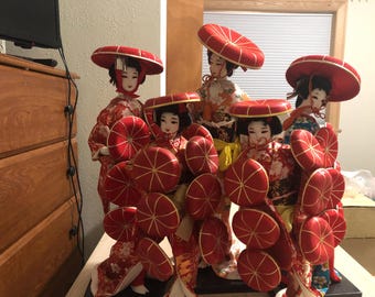 Nishi Geisha Hat Dancing Dolls