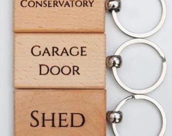 Personalised - Engraved - Keychain for Effortless Key Identification - Garage - Shed - Outhouse - Den - Granddad - Dad -  Grandpa