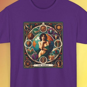 T-shirt de carte de tarot du monde, chemise de tarot mystique, t-shirt d'art tarot vintage, t-shirt graphique unisexe pour les amateurs de tarot, chemise d'astrologie céleste