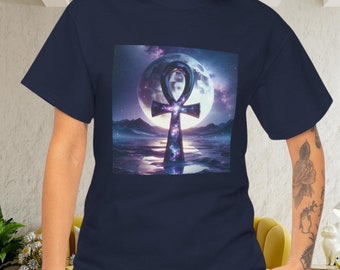 アンクシャツ：エジプトの生命の鍵、宇宙グラフィックTシャツ