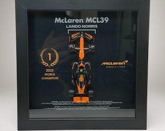 Lando Norris McLaren MCL39 Edición Campeón 2025