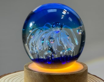 Blue Waves Ocean Crystal Ball, Crystal Ball Night Light, linda decoración de la habitación, lámpara de escritorio junto a la cama, algo azul, arte de vidrio soplado a mano, soplado de vidrio