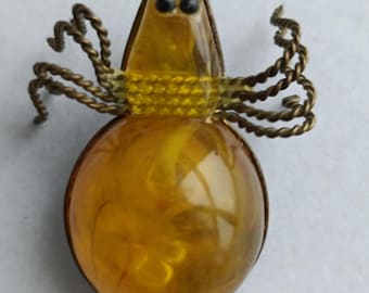 Broche de formiga ou aranha. Âmbar. Vintage URSS. Década de 1980. Feito à mão. Tamanho 5 cm. Presente ou lembrança. Funcionando.