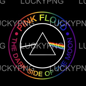 Puede incluir: Gráfico negro con el arte del álbum "Dark Side of the Moon" de Pink Floyd. El diseño incluye un triángulo blanco con un espectro de arcoíris que lo atraviesa, rodeado por un texto circular que dice "Pink Floyd" y "The Dark Side of the Moon".