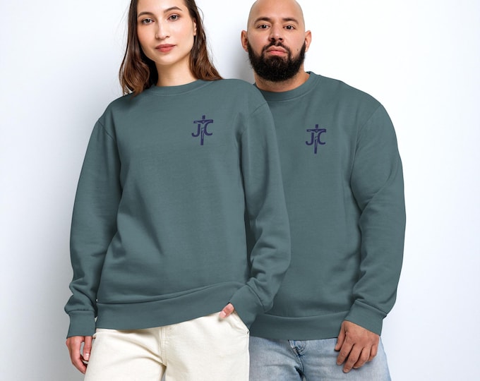 Jesus Christ Urban Crewneck Sweatshirt – Christian Streetwear in Multiple Colors, Unisex S–3XL