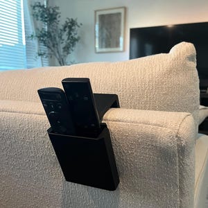 3D Printed Couch Remote Caddy: Minimalist Space-Saving Organizer