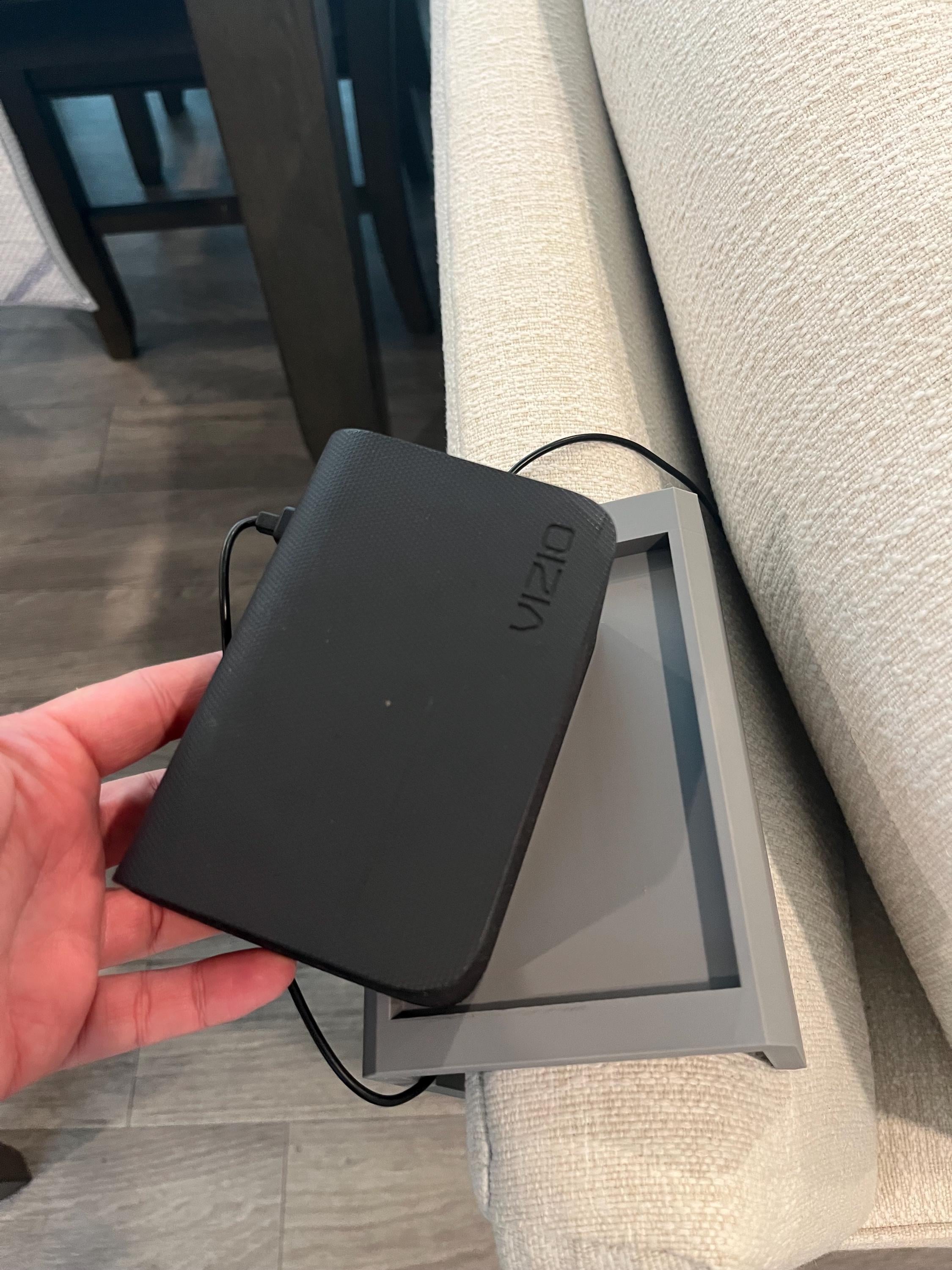 Ultimea Aura 7.1 A60 サラウンドスピーカー用 3Dプリントソファ