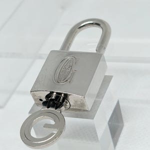 Authentic Goyard Paris Silver Padlock Lock Key Set Silver Hardware Rare afbeelding 5