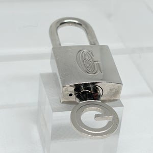 Authentic Goyard Paris Silver Padlock Lock Key Set Silver Hardware Rare afbeelding 6