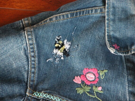 LEE RIDER Embroidered Blue Denim Jacke Wms Sz M D… - image 5