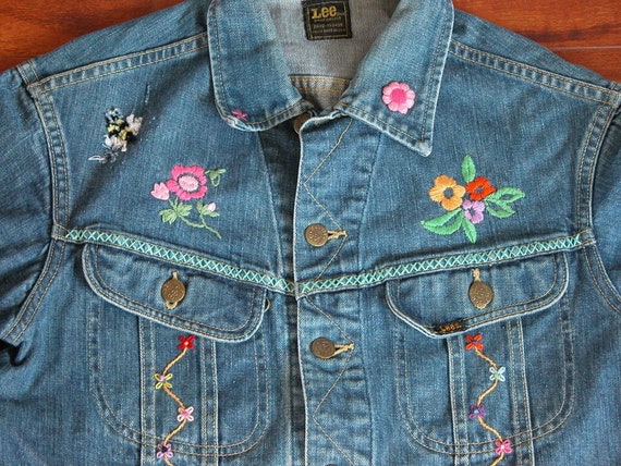 LEE RIDER Embroidered Blue Denim Jacke Wms Sz M D… - image 2