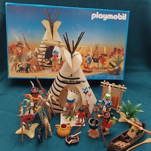 VINTAGE Playmobil Native American Village Set With Box, #3733 From