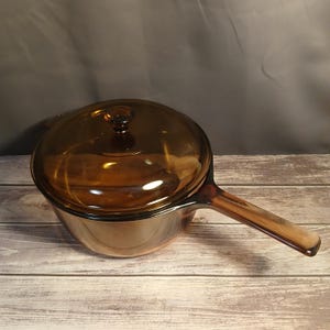 Vintage Vision Ware/Visions, USA Amber 2.5 L Pot-Sauce Pan With Lid