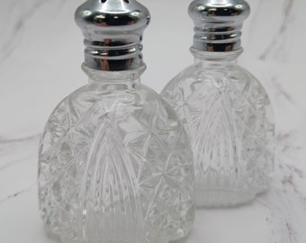 Vintage Cut Glass Salt and Pepper Shakers - Small Art Deco Style Traingle Pattern