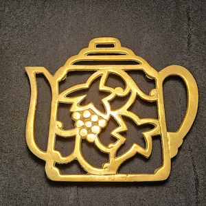 Vintage mässingsunderlägg i tekanna: Massiv mässing, tillverkad i Indien