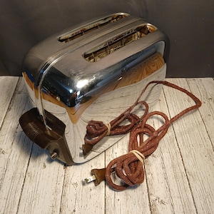 Vintage Chrome Toaster - Etsy