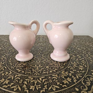 Vintage Shawnee Light Pink Miniature Pitcher Vase, Vintage Pottery, Art Deco, Mini Art, Knick Knacks