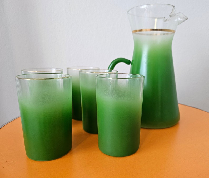 Set di tazze vintage con caraffa per succo verde Blendo immagine 2