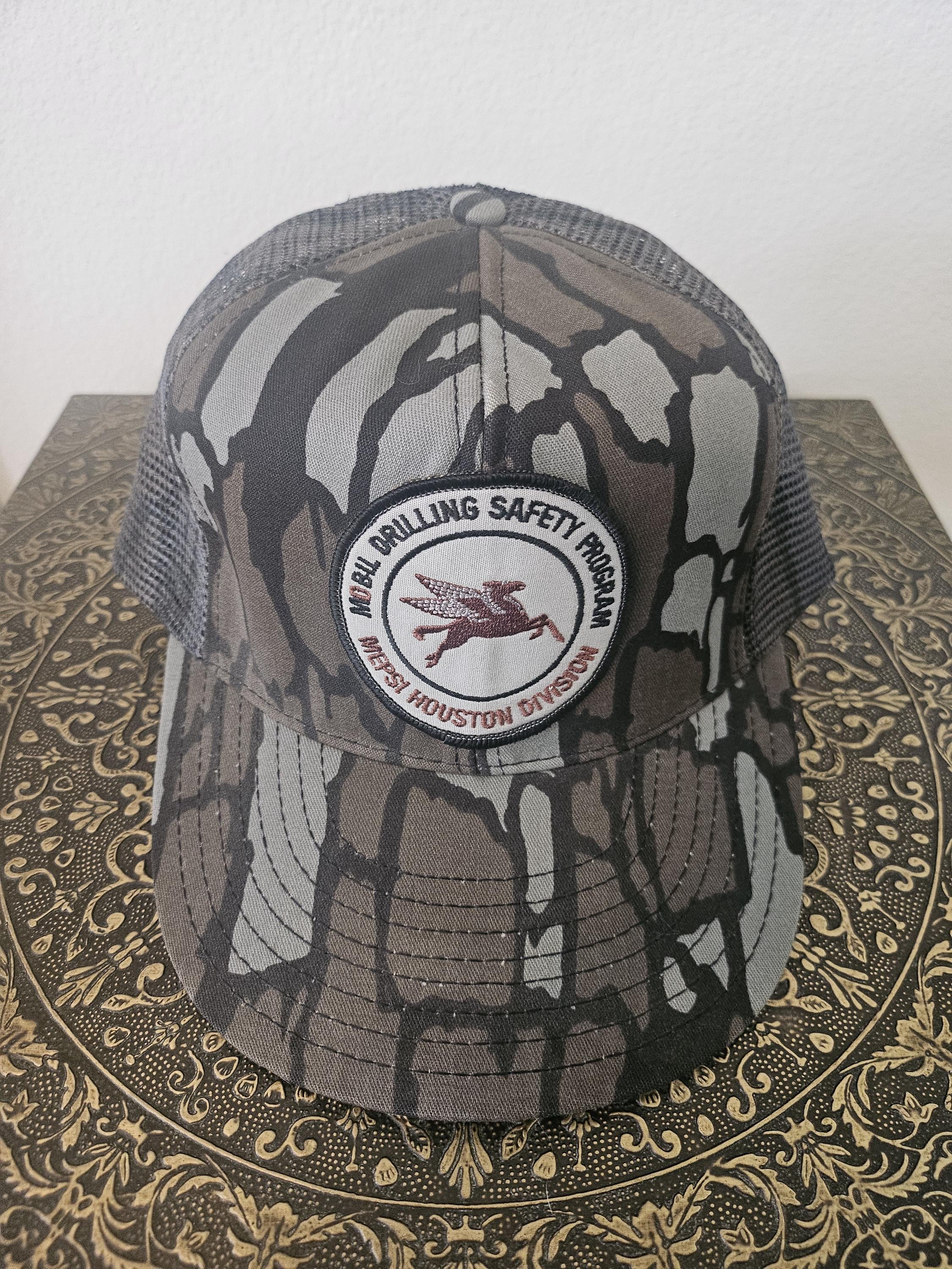 Mobil Pegasus Hat - Etsy