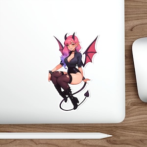Succubus Gestanzter Aufkleber, Anime Stil Dämon Mädchen Aufkleber, Gothic Laptop Aufkleber, Kawaii Gruselige Kreatur Vinyl Aufkleber, Halloween