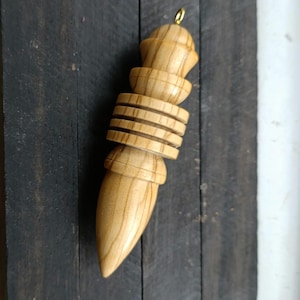 Pendolo Queen in legno d'ulivo