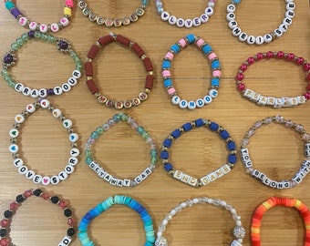 Pulsera de la amistad personalizada de Taylor Swift