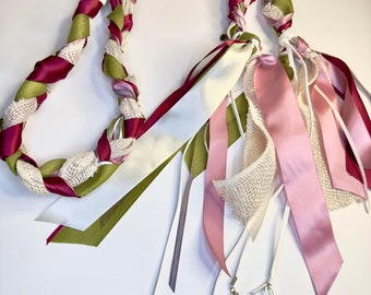 Cordon de serrage pour cérémonie de mariage - Ruban tresse rose, crème et vert avec breloques