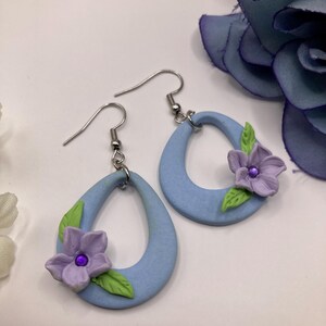 Handmade Polymer Clay Flower Earrings: Blue & Purple