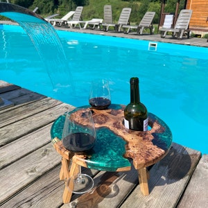 Outdoor Wine Table with Glass Holder Custom Epoxy Resin Coffee & Picnic Tables Handmade Wooden Wine Rack Mother Day Gift zdjęcie 8