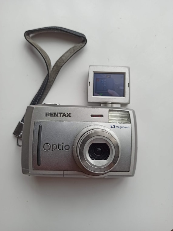 Pentax Optio 33L 3.2MP Tested and Working Great Rare Digicam