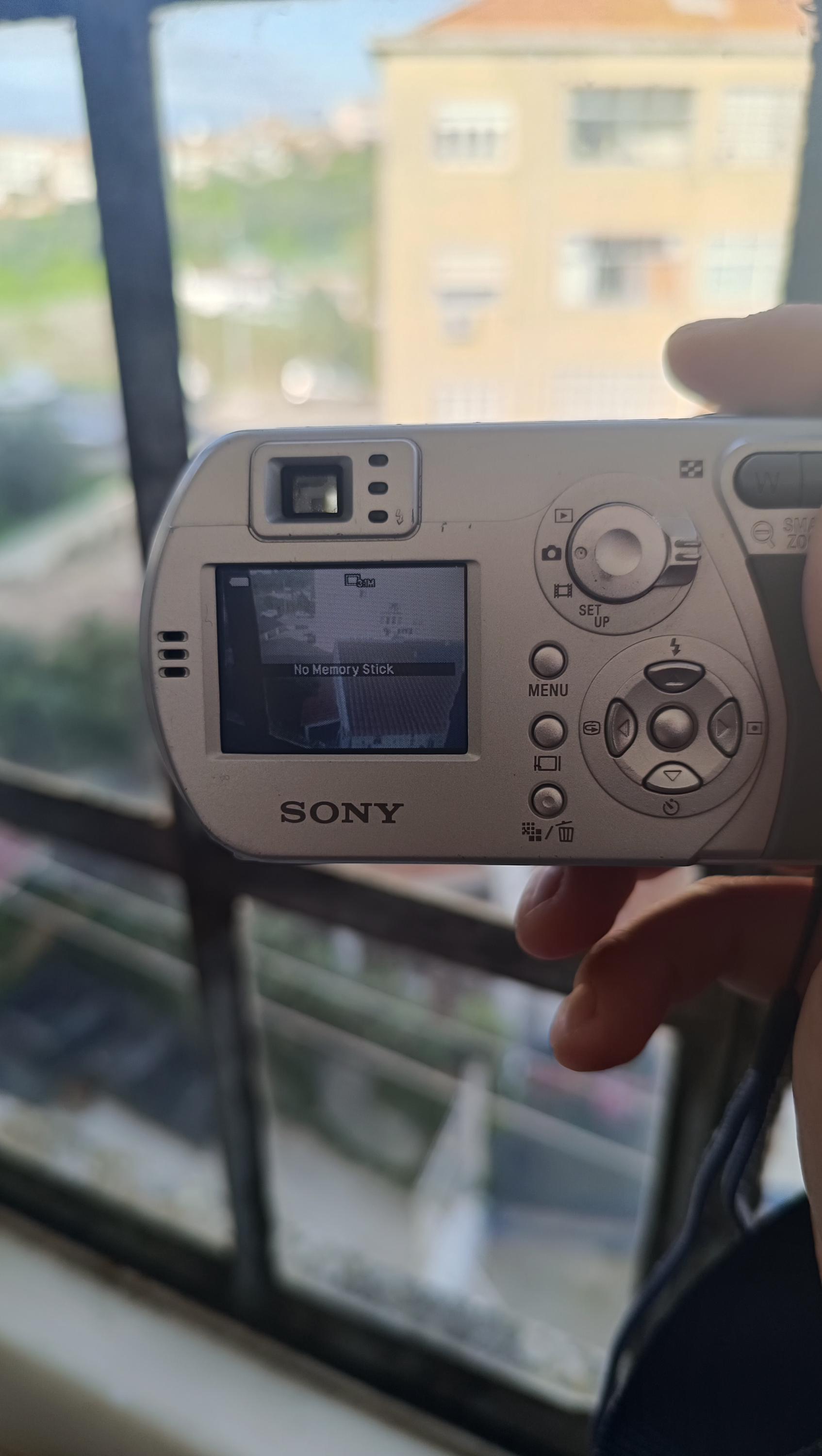 SONY Cyber-shot P32 動作確認済み Sony Cyber-Shot DSC-P32 - Camera – Kamerastore