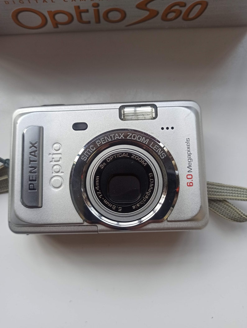 Pentax optio s60 6.0MP 3x zoom tested and working great digicam digital camera y2k with original box image 1