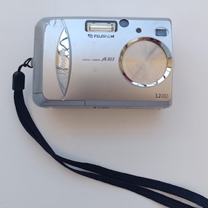 Fujifilm finepix - Etsy 日本