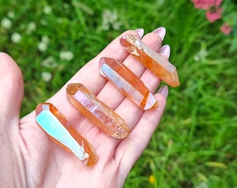 Tangerine Sun Feuer Aura Quarz Kristalle