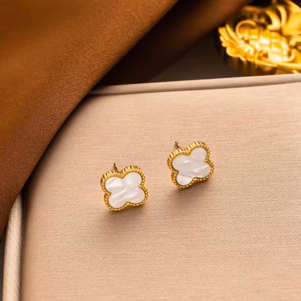 Clover Studs Gold Plated  | Stainless Steel | Perfect Gift | Women's Jewellery | Earrings | Fashion Jewellery |