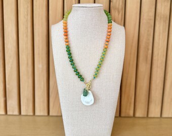 Sea Glass & Shell Necklace, Coastal Beaded Necklace, Sea Glass Jewelry, Shell Pendant Necklace, Beach Jewelry, Ocean Inspired Gift