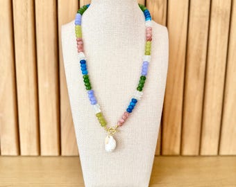 Colorful Beaded Necklace with White Shell Charm, Coastal Jewelry, Gold Toggle Necklace, Beach Inspired Jewelry, Handmade Summer Gift