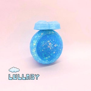 LULLABY Jumping Spider Hide - Glitter blue jumping spider hide - Blue Jumping spider accessories, enclosure decor - Magnetic feeder bowl