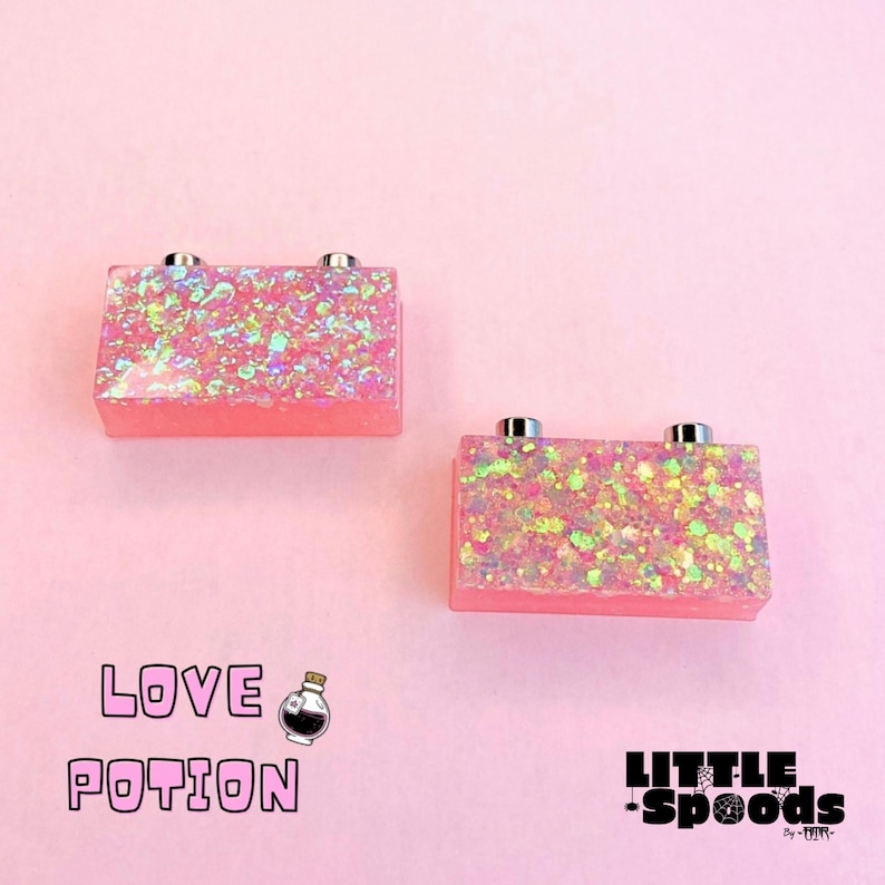 Jumping spider shelves | Glitter purple Jumping spider Ledges